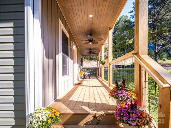 Swannanoa, NC 28778,103 Wimberly RD