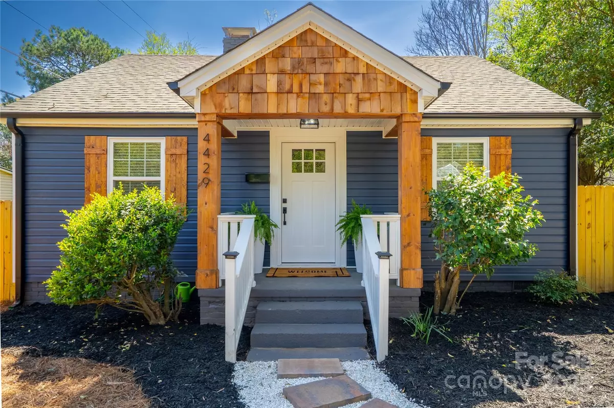 Charlotte, NC 28208,4429 Major ST