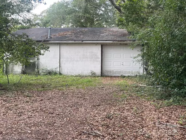 Kershaw, SC 29067,309 E Stevens RD