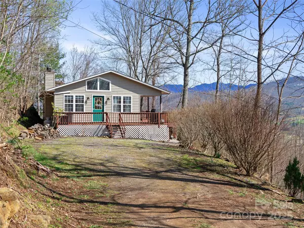 364 Blevins Knob DR, Burnsville, NC 28714