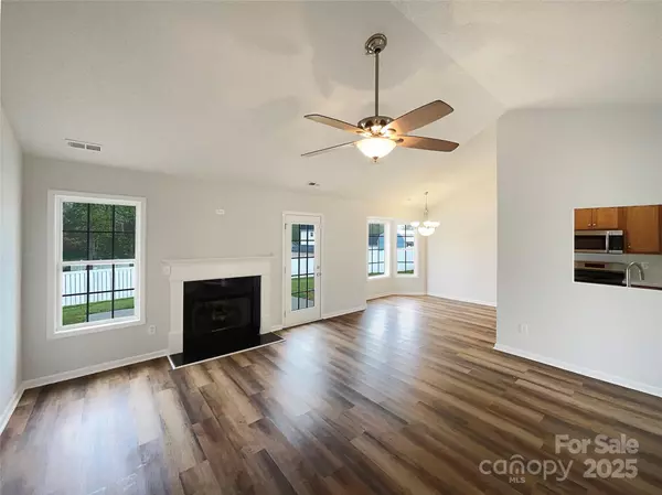 Gastonia, NC 28056,4147 Timberwood DR