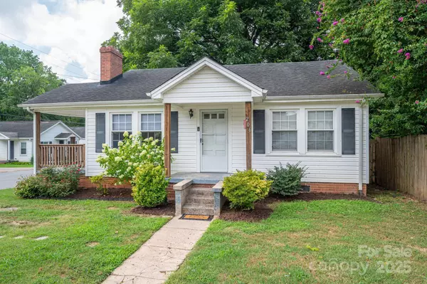 Belmont, NC 28012,206 Sacco ST