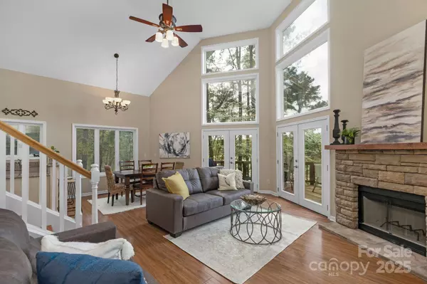 Ridgeway, SC 29130,477 Kingfisher DR #58