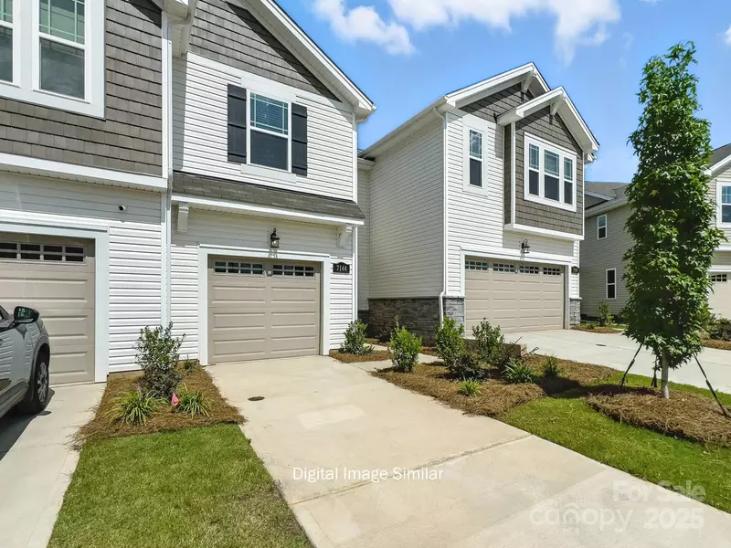 7144 Hodges Meadow LN, Charlotte, NC 28213