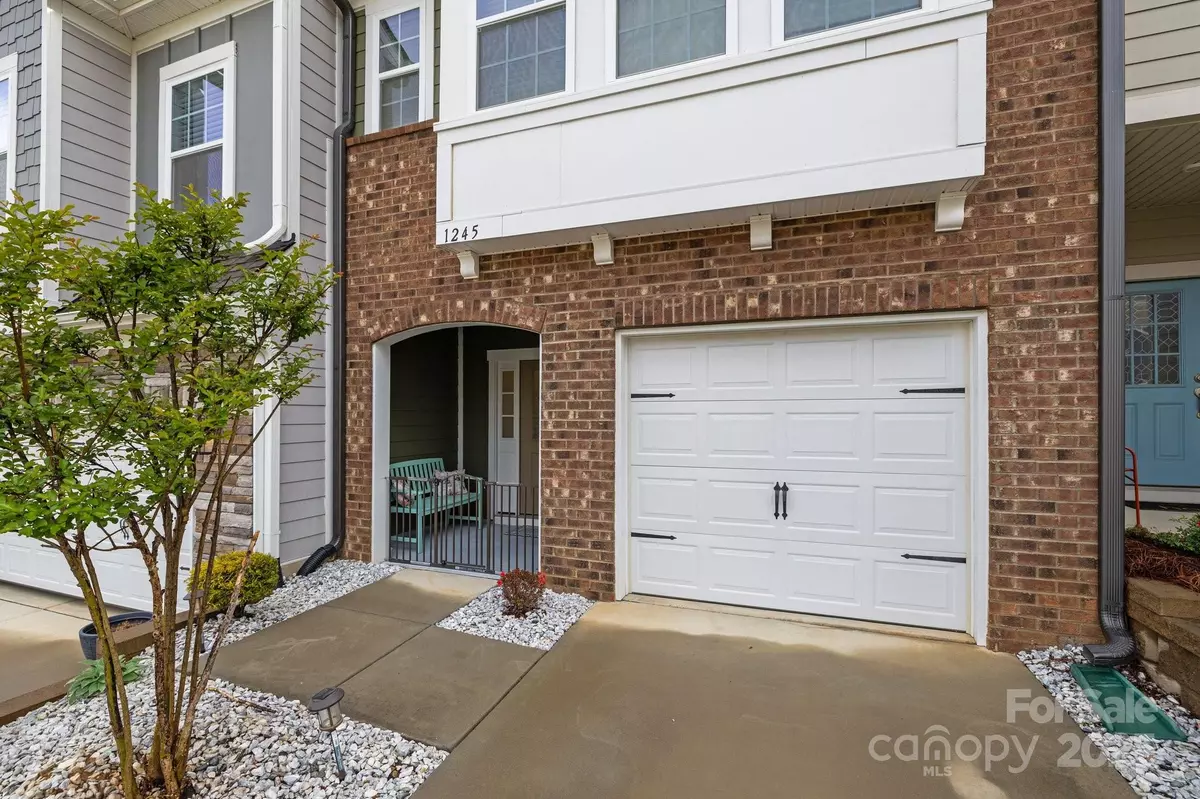 Clover, SC 29710,1245 Pebble Grove DR