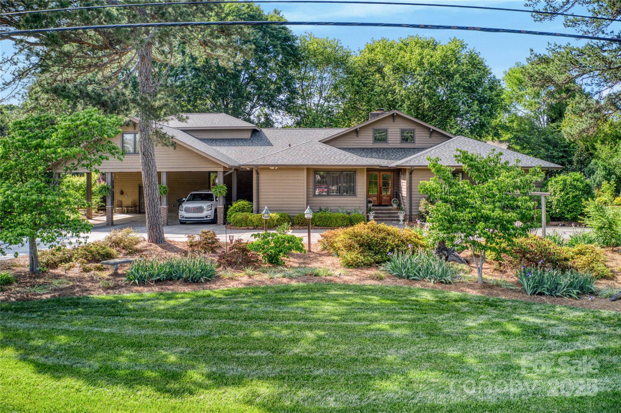 10315 Washam Potts RD, Cornelius, NC 28031