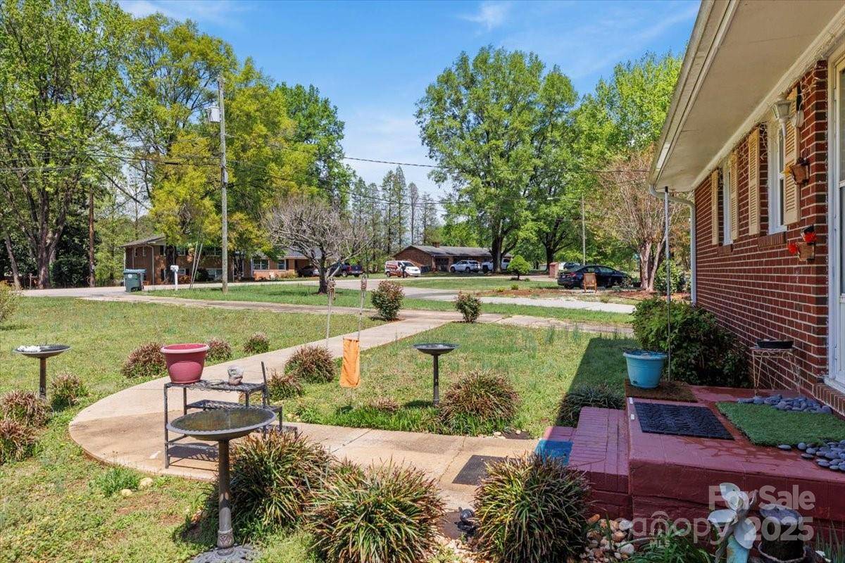 Salisbury, NC 28147,175 Neita DR