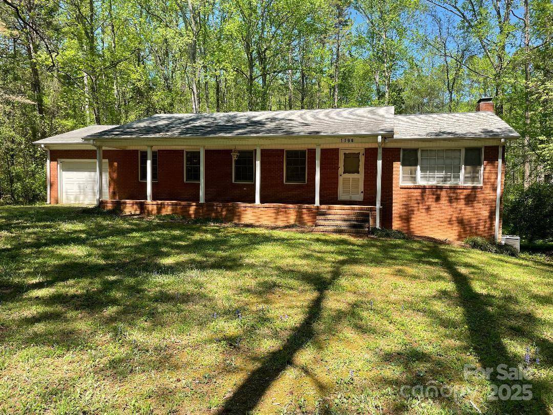 1199 Riding Trail LN, Concord, NC 28027