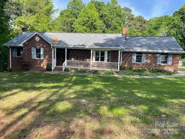 Concord, NC 28025,1300 Irish Potato RD