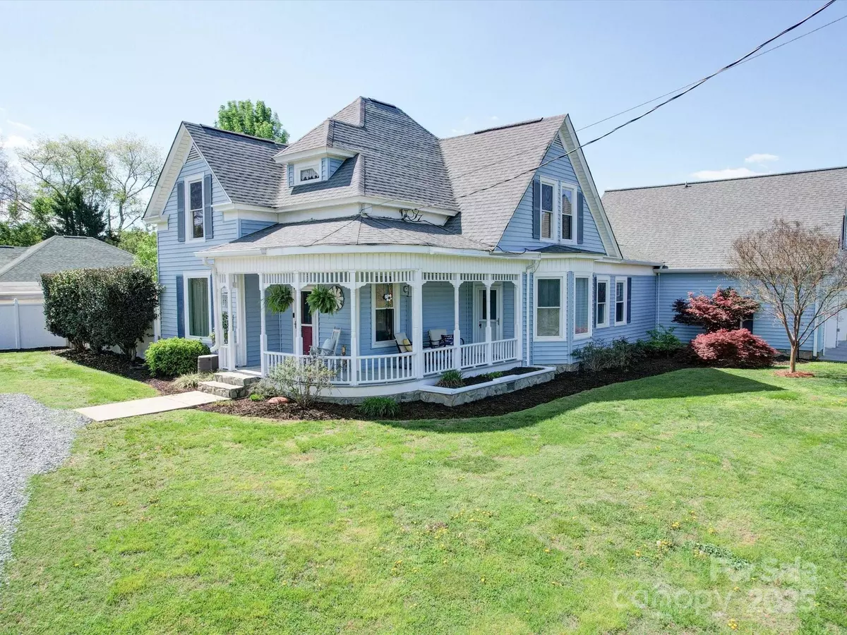 Lincolnton, NC 28092,3241 Long Shoals RD