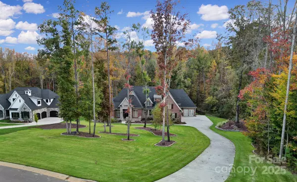 4071 Poplar Ridge DR, Fort Mill, SC 29715