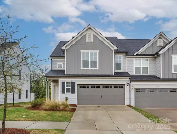 23112 Clarabelle DR, Charlotte, NC 28273