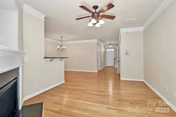 Charlotte, NC 28262,14022 Drake Watch LN