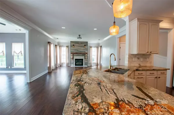 Huntersville, NC 28078,8810 Cool Meadow DR