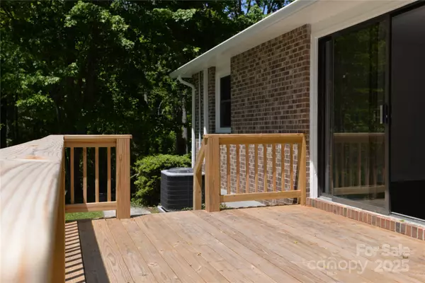 Fletcher, NC 28732,280 Fletcher View DR