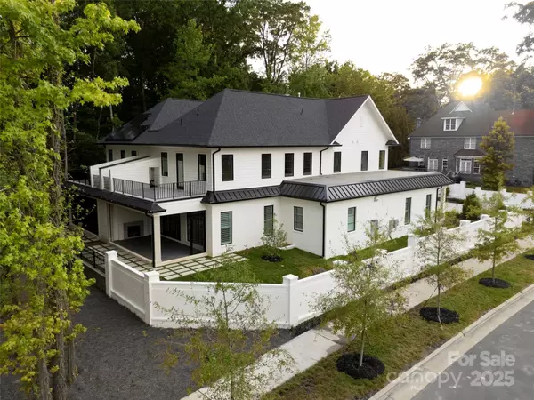 Charlotte, NC 28211,5035 Gilchrist RD #1B