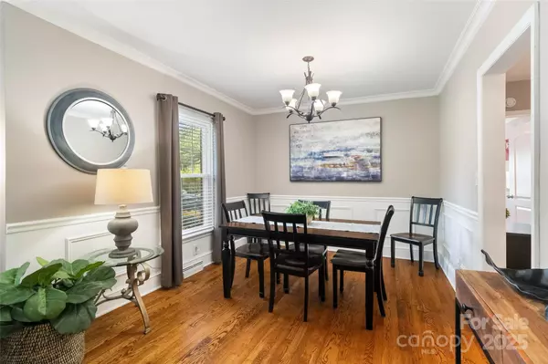 Charlotte, NC 28209,4626 Fairbluff PL
