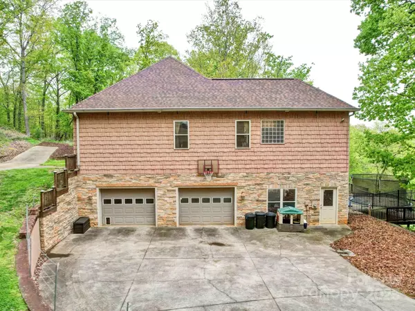 Denton, NC 27239,135 Boulder Ridge DR