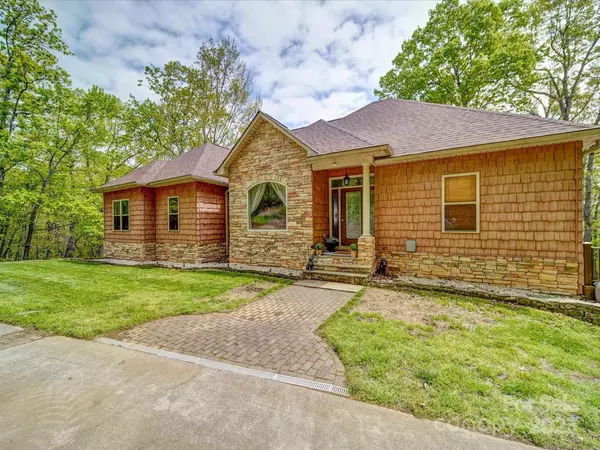 Denton, NC 27239,135 Boulder Ridge DR