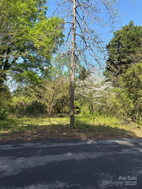 Gastonia, NC 28054,819 S Chestnut ST