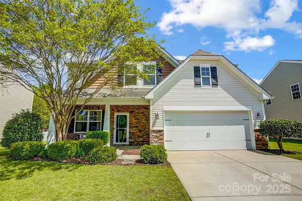 13715 Sunrise View DR, Charlotte, NC 28278