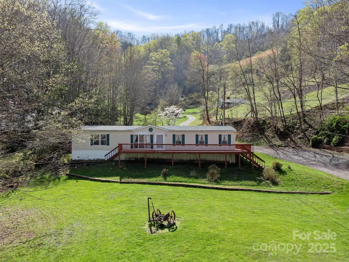 Burnsville, NC 28714,469 Hensley BR