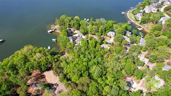Tega Cay, SC 29708,4036 Windward DR