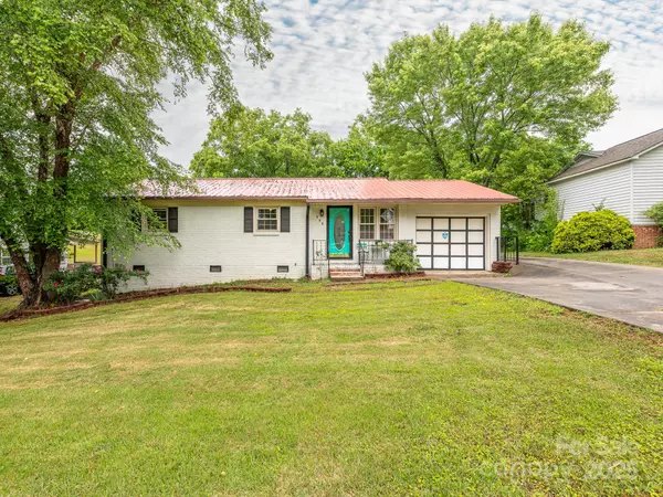 905 Mount Olivet RD, Kannapolis, NC 28083