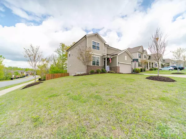 Concord, NC 28025,807 Oak Manor DR SE