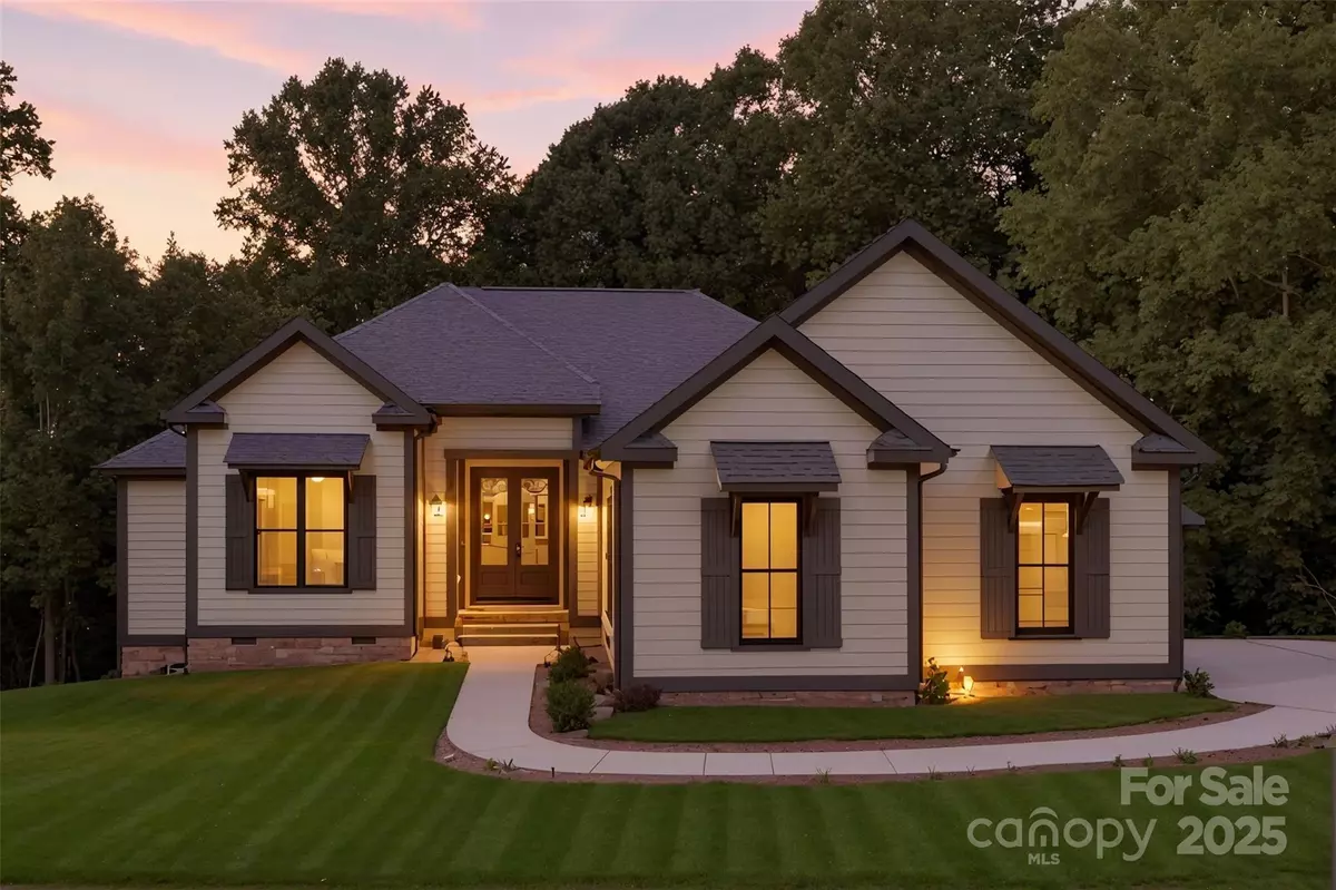 Maiden, NC 28650,2596 Polo LN