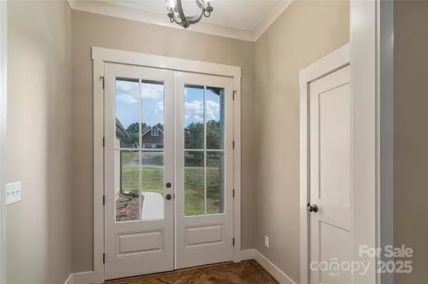 Maiden, NC 28650,2596 Polo LN