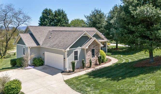 Mills River, NC 28759,16 Devonshire DR