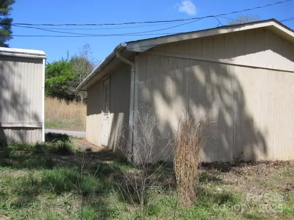 Hudson, NC 28638,3659 Beachwood CT