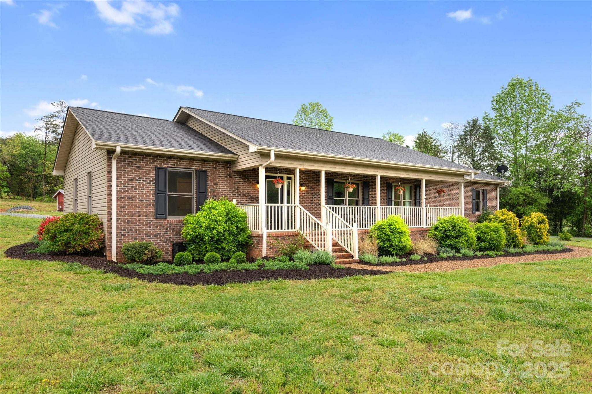 Columbus, NC 28722,1091 Bill Collins RD
