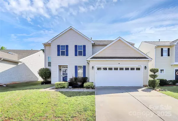 17546 Westmill LN, Charlotte, NC 28277