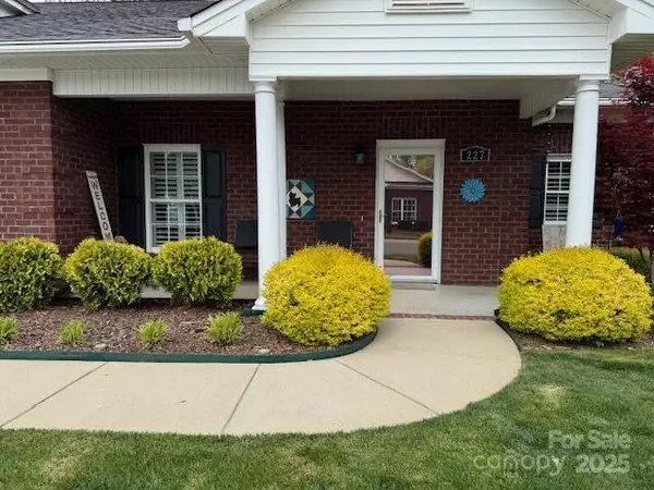 Shelby, NC 28150,227 Crystal Springs LN