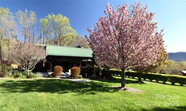 Maggie Valley, NC 28751,36 Destiny TRL
