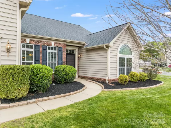 Fort Mill, SC 29707,2077 Taney WAY