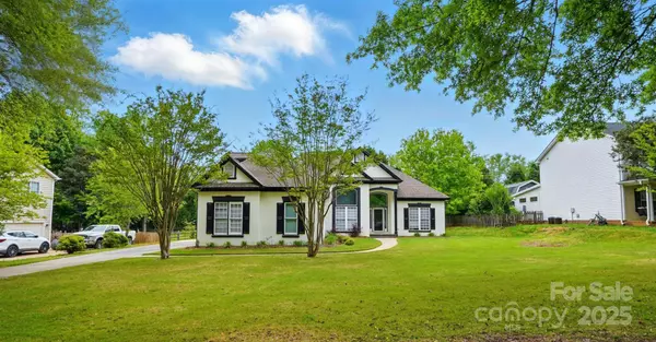 530 Dovefield DR, Indian Trail, NC 28079