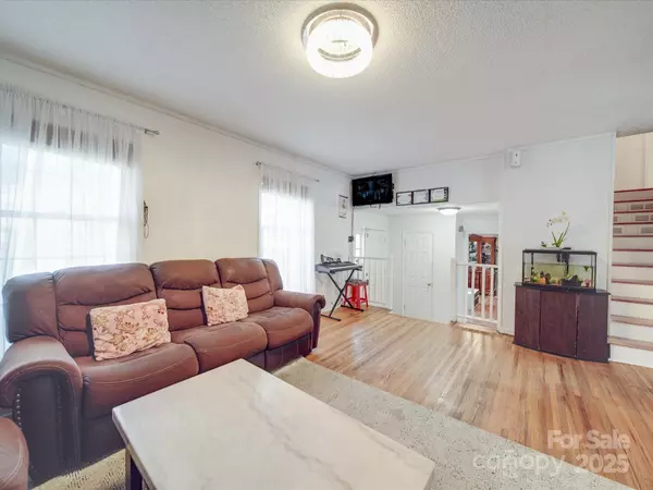 Charlotte, NC 28212,6820 Elm Forest DR