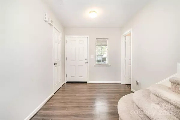 Charlotte, NC 28278,6618 Latherton LN