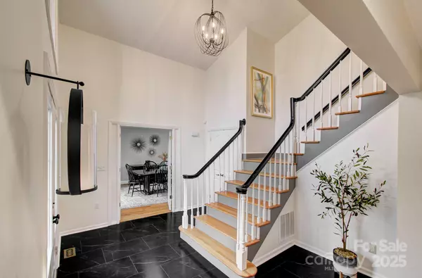 Hendersonville, NC 28791,9 Chippewa LN