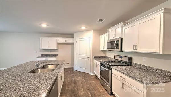Clyde, NC 28786,220 Callie River CT