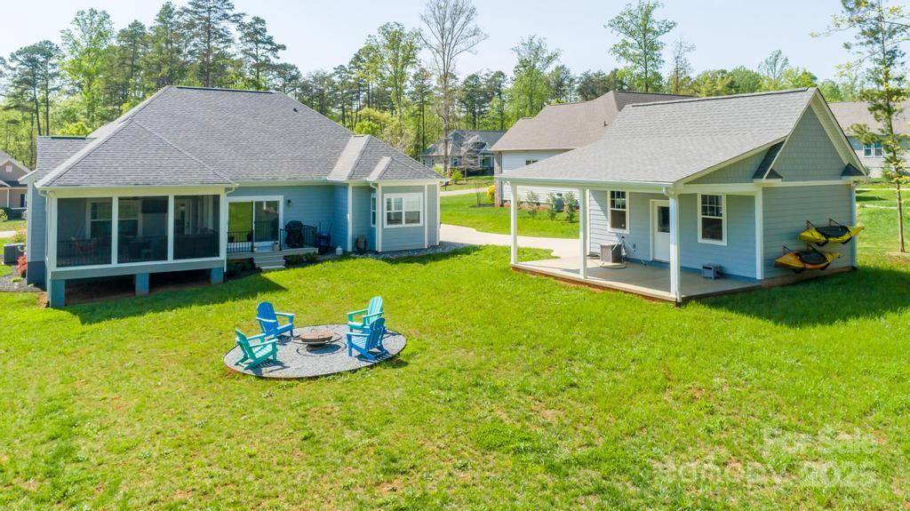 Maiden, NC 28650,4594 N Wynswept DR
