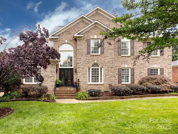 5621 Landale CT, Concord, NC 28027