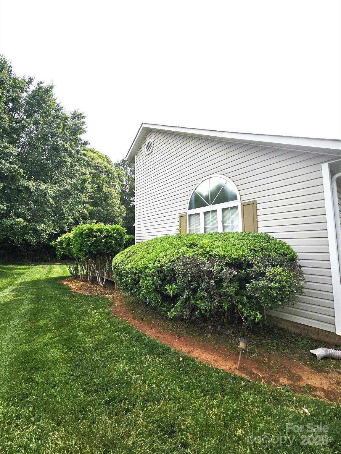 Stanley, NC 28164,317 Robert Keever RD