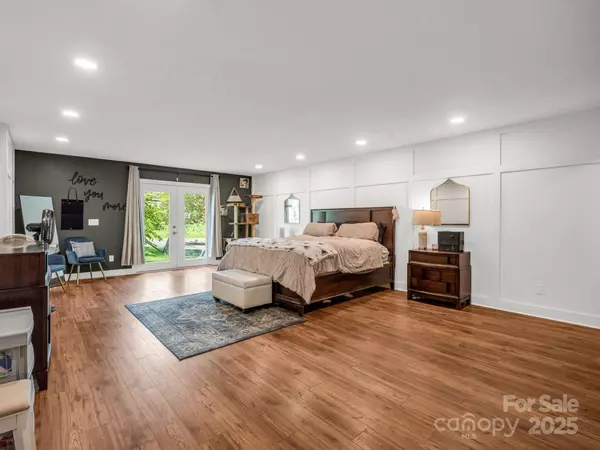 Marion, NC 28752,88 N Valley ST