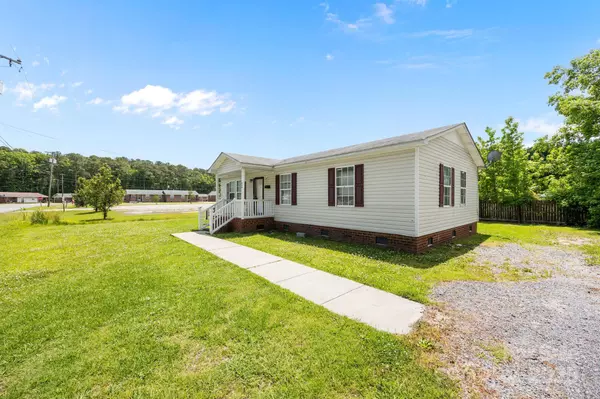 Ahoskie, NC 27910,809 1st ST E