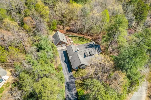 Pisgah Forest, NC 28768,154 Summit Rise RD