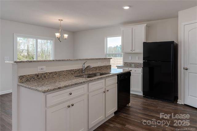 Charlotte, NC 28215,3007 Wynn WAY